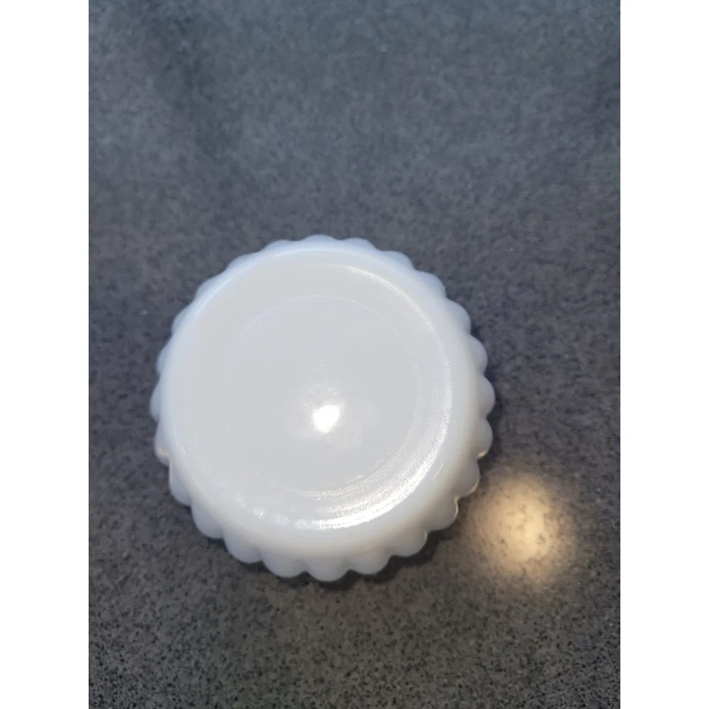 White Milk Glass Style Scalloped Vase Planter 5